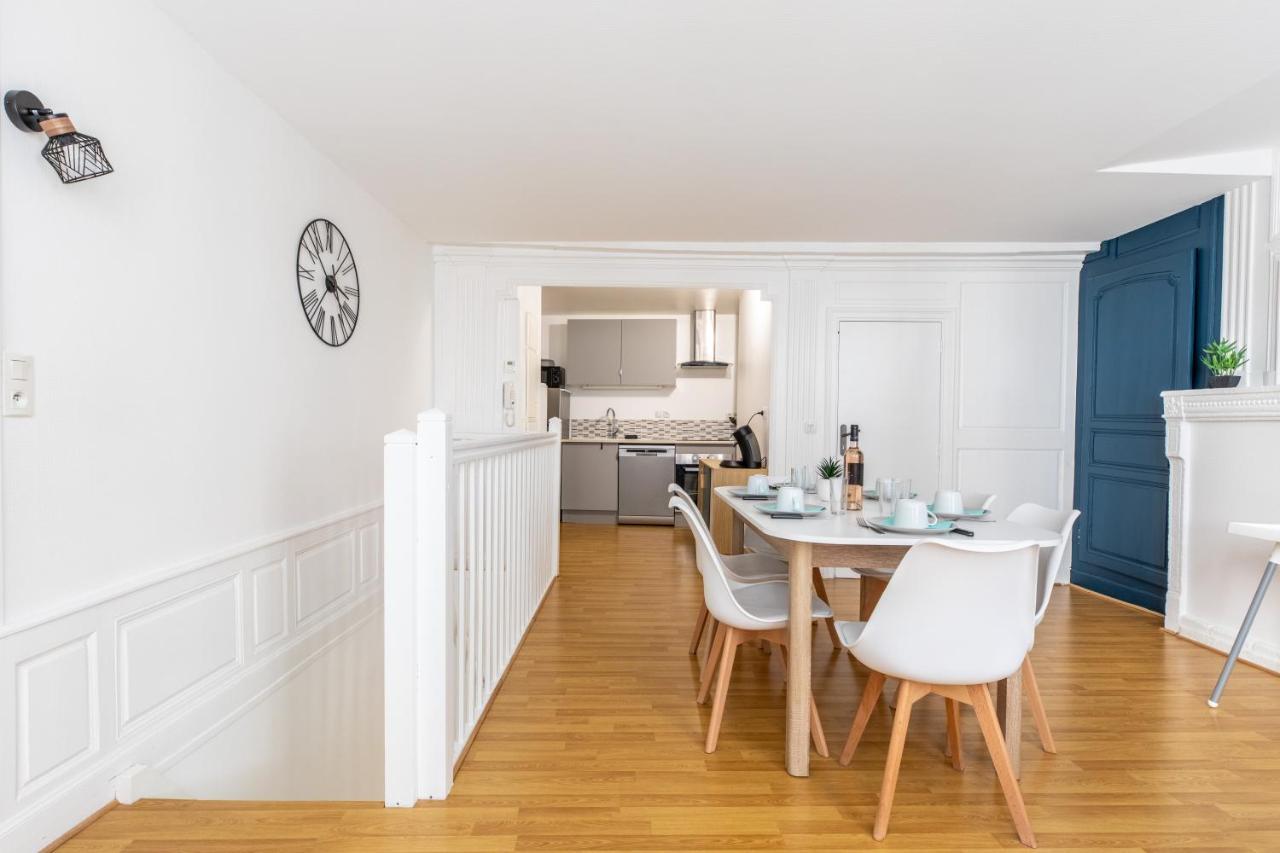 Le Double Pirou # 2 Appartements # Halte Auvergne Thiers Exteriér fotografie