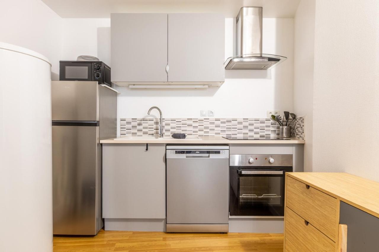 Le Double Pirou # 2 Appartements # Halte Auvergne Thiers Exteriér fotografie