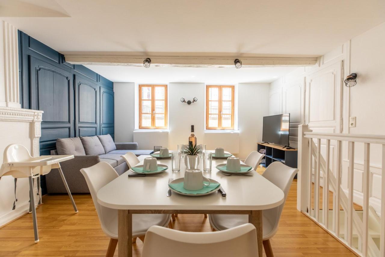 Le Double Pirou # 2 Appartements # Halte Auvergne Thiers Exteriér fotografie