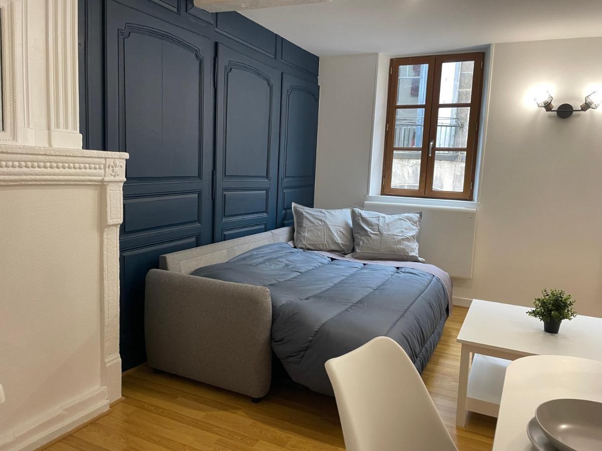 Le Double Pirou # 2 Appartements # Halte Auvergne Thiers Exteriér fotografie